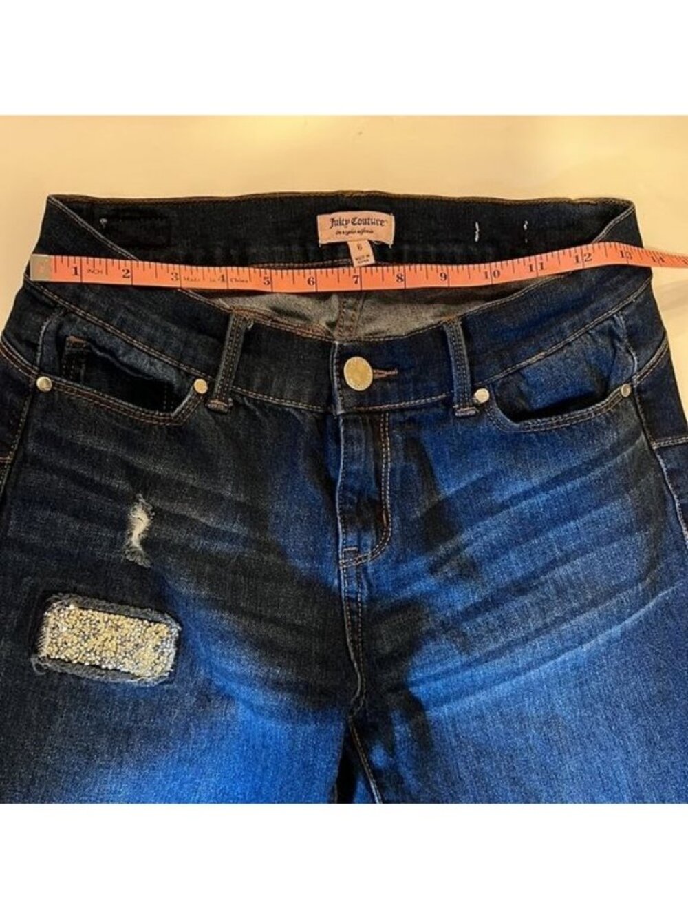Juicy Couture skinny jeans Y2K Dark wash distressed glittery patches Size 6 - Picture 15 of 16